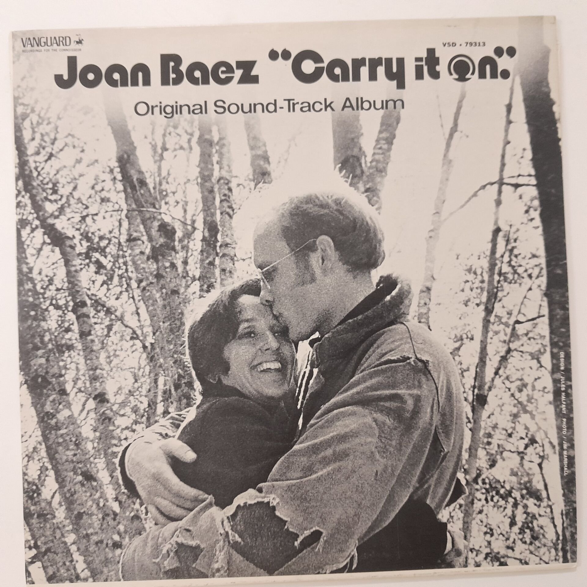 Joan Baez – Carry It On.'' (Original Sound-Track Album)