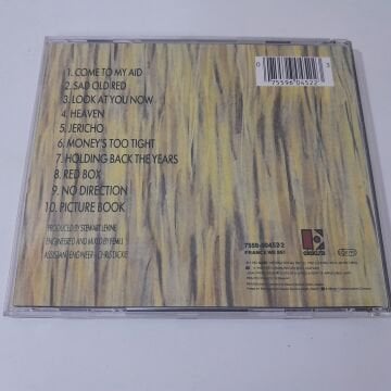 Simply Red – Picture Book