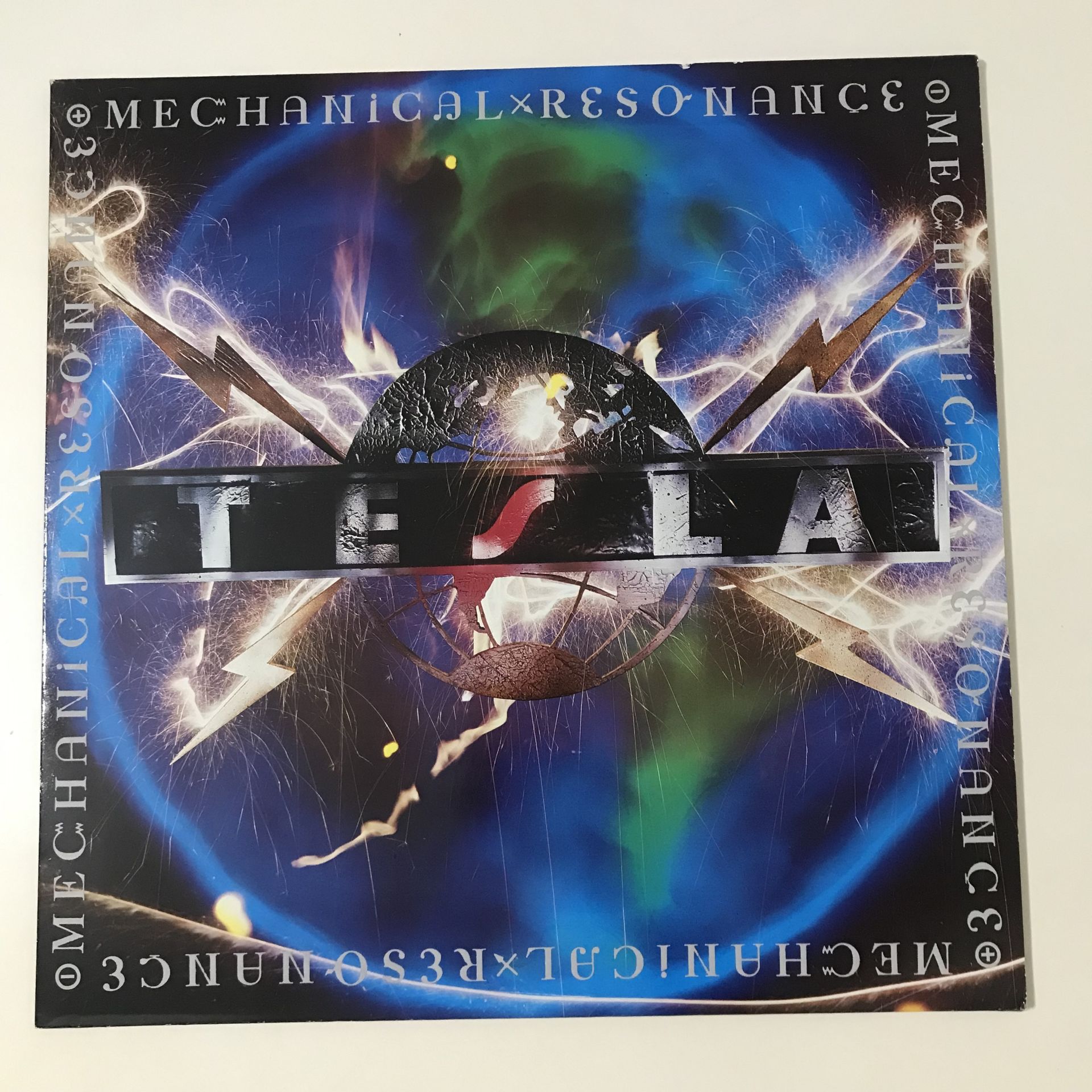 Tesla – Mechanical Resonance