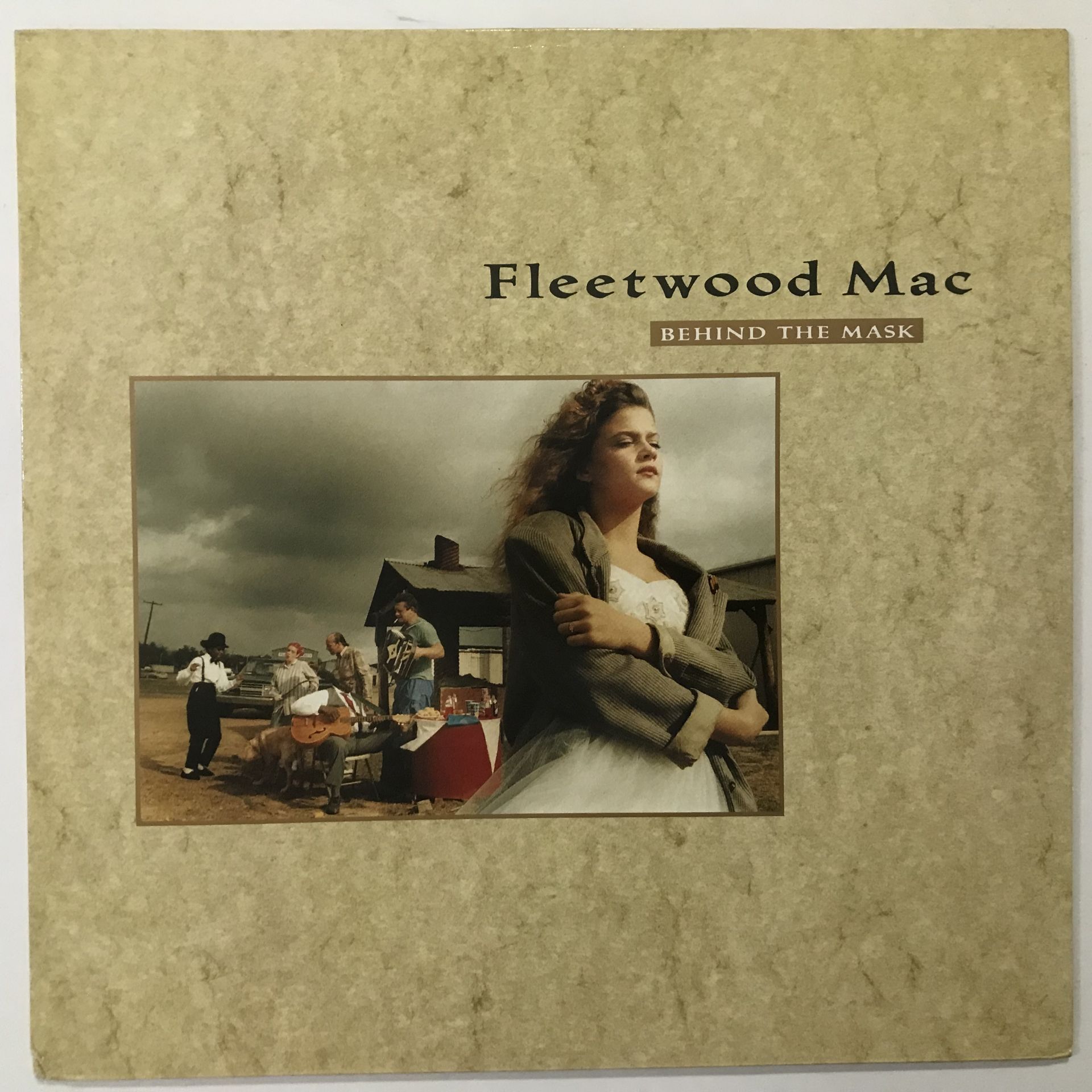 Fleetwood Mac ‎– Behind The Mask