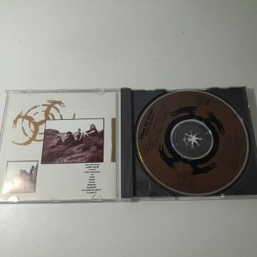 Héroes Del Silencio – Senderos De Traición