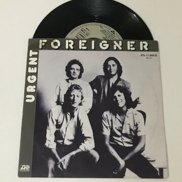 Foreigner – Urgent