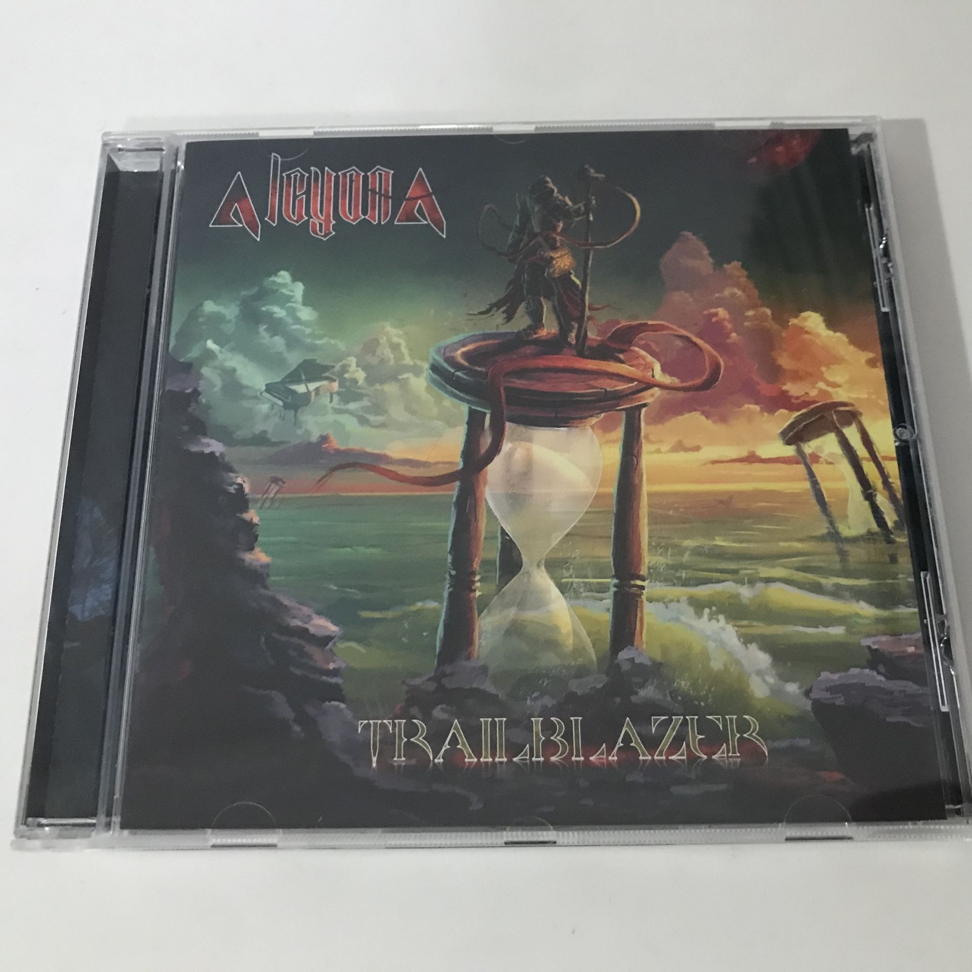 Alcyona – Trailblazer