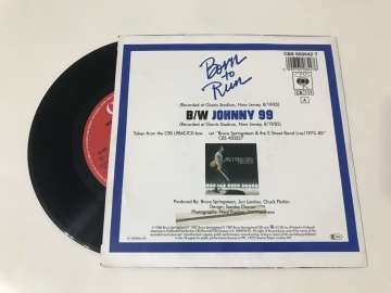 Bruce Springsteen & The E Street Band – Born To Run