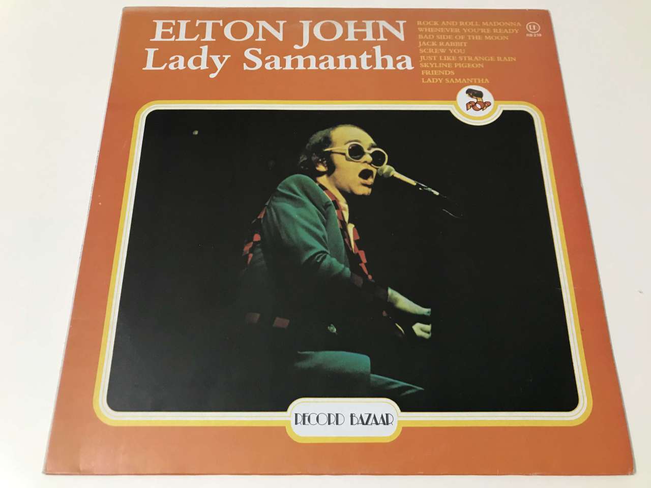 Elton John – Lady Samantha