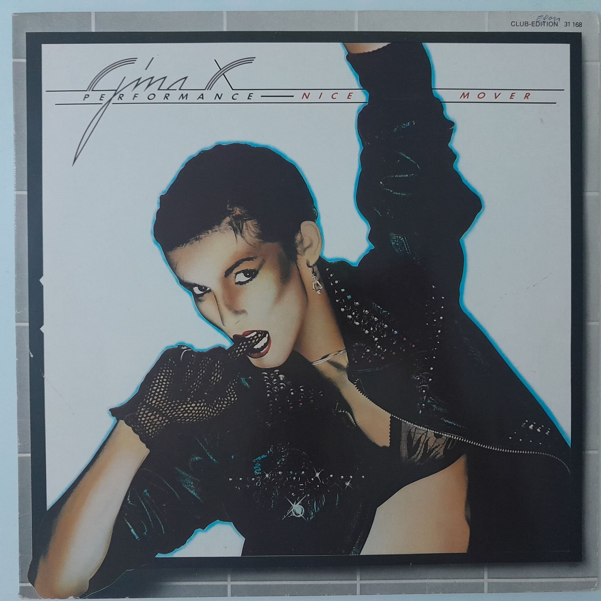 Gina X Performance – Nice Mover