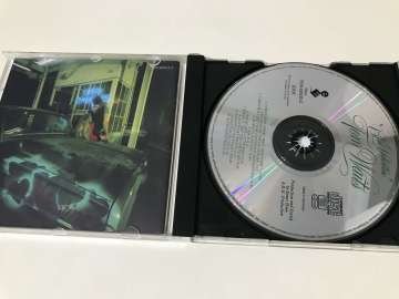 Tom Waits – Blue Valentine