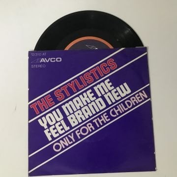The Stylistics – You Make Me Feel Brand New