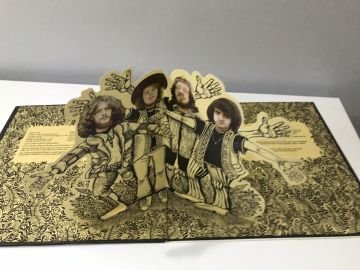 Jethro Tull ‎– Stand Up (3 Boyutlu Kapak)