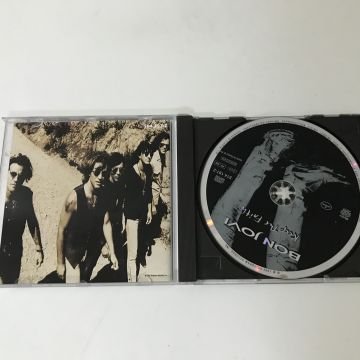 Bon Jovi – Keep The Faith