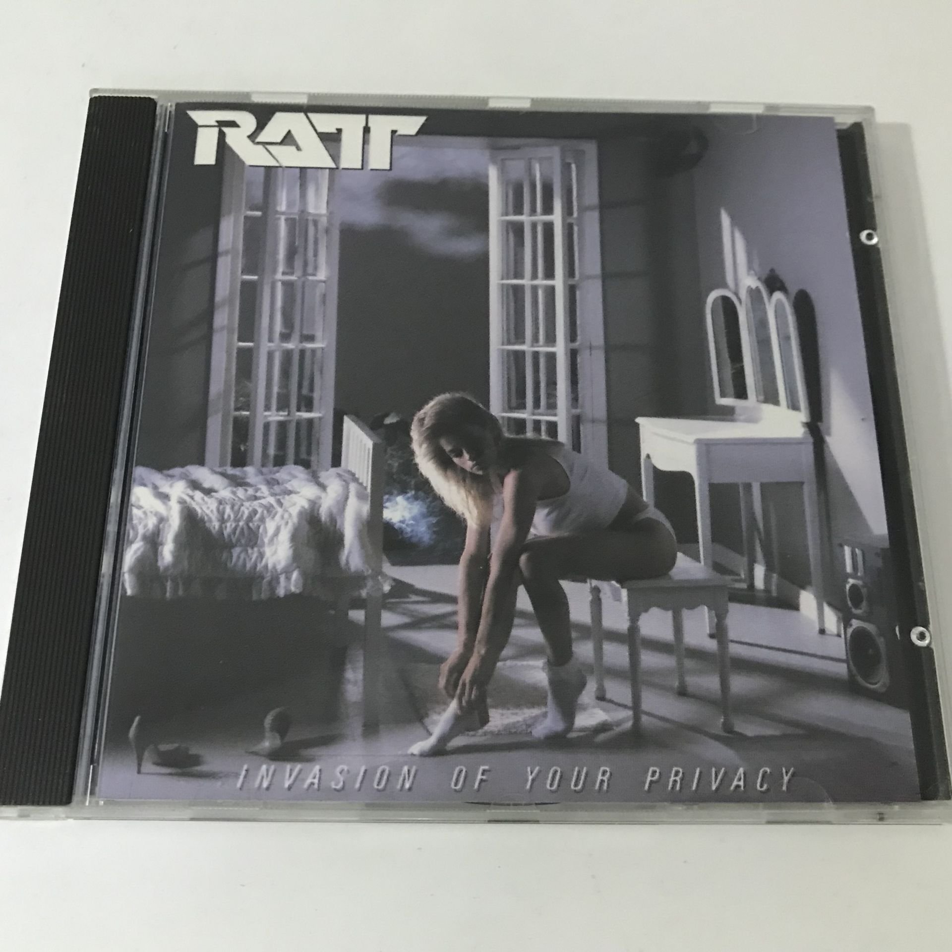 Ratt – Invasion Of Your Privacy
