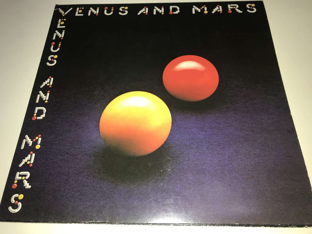Wings ‎– Venus And Mars (2 Adet Poster ve çıkartmalı)