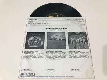 Paul McCartney & Wings – Junior's Farm