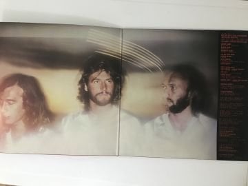 Bee Gees ‎– Spirits Having Flown