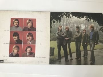 The Moody Blues ‎– On The Threshold Of A Dream