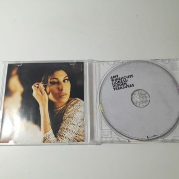 Amy Winehouse – Lioness: Hidden Treasures