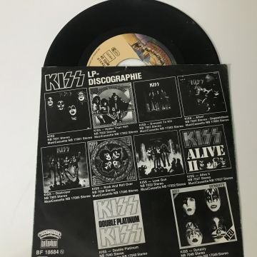 Kiss – Sure Know Something