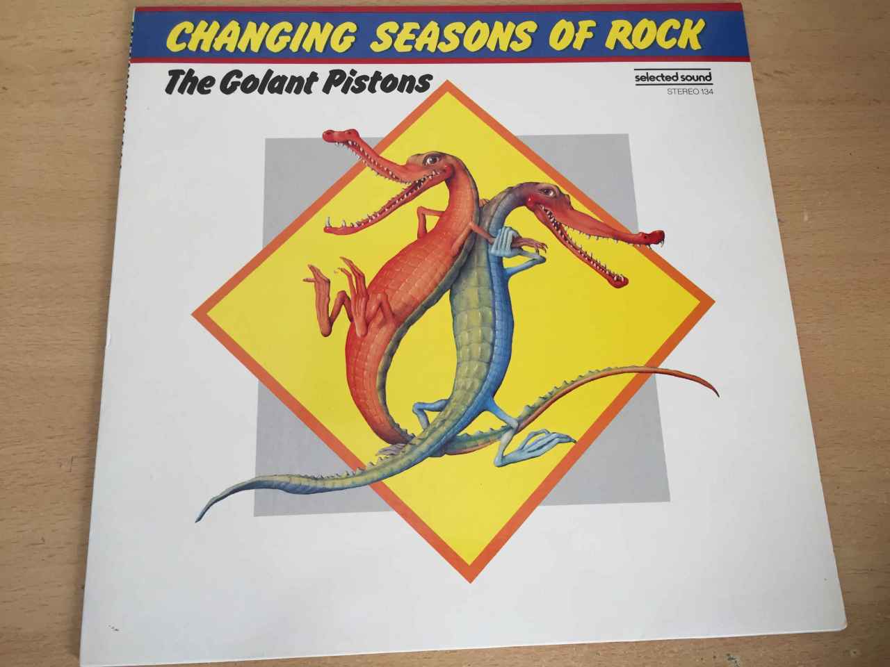 The Golant Pistons ‎– Changing Seasons Of Rock