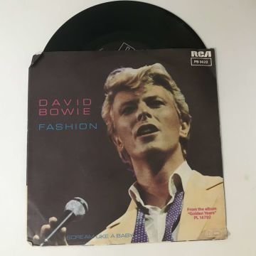 David Bowie – Fashion