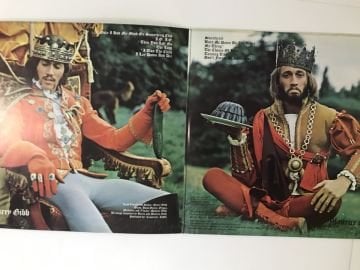 Bee Gees – Cucumber Castle