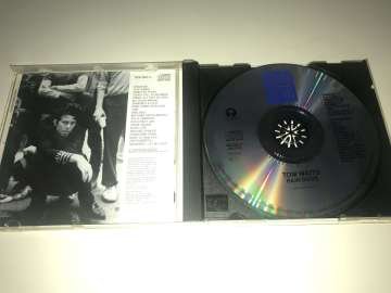 Tom Waits – Rain Dogs
