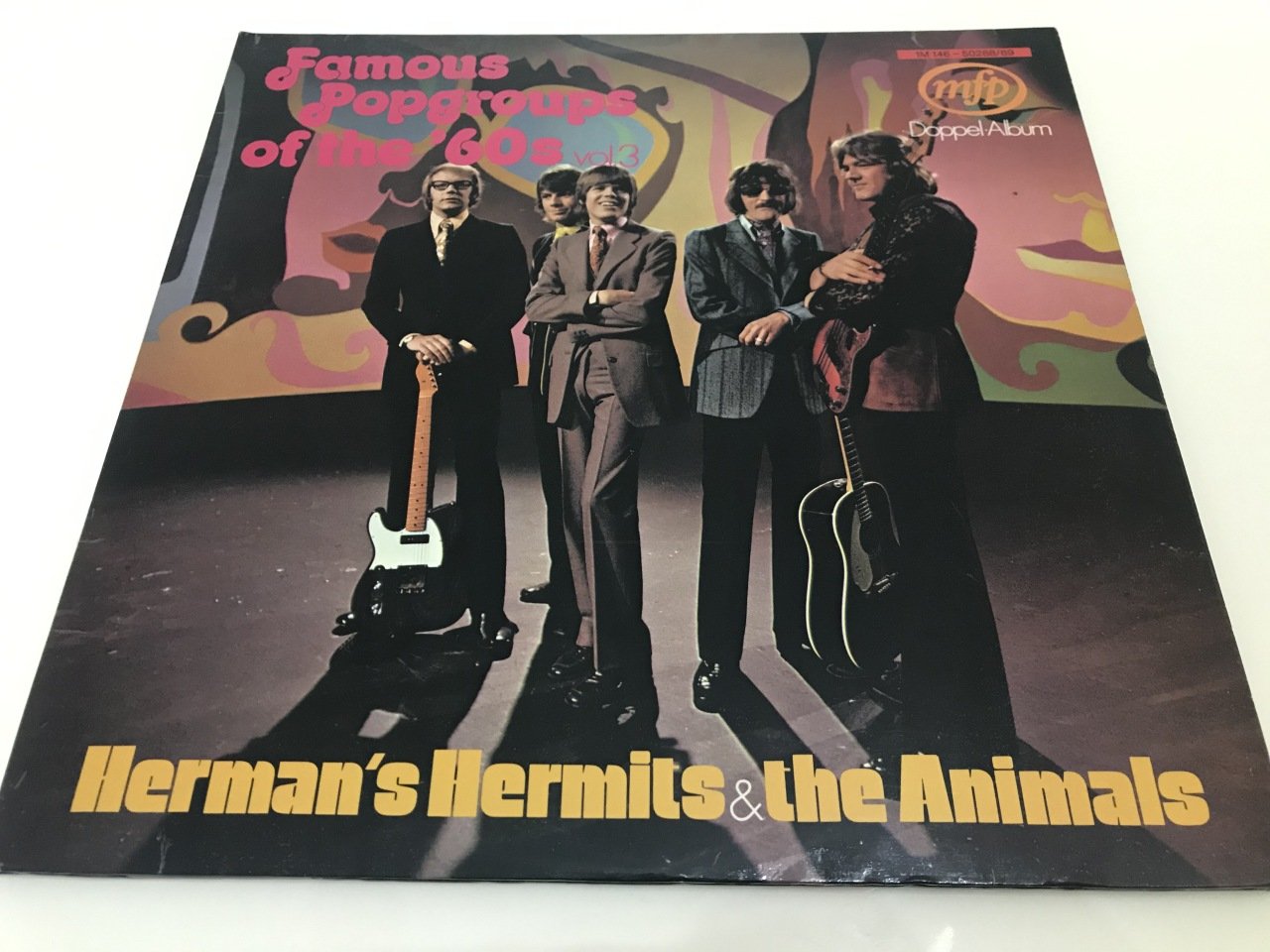 Herman's Hermits & The Animals ‎– Famous Popgroups Of The '60s Vol. 3 2 LP