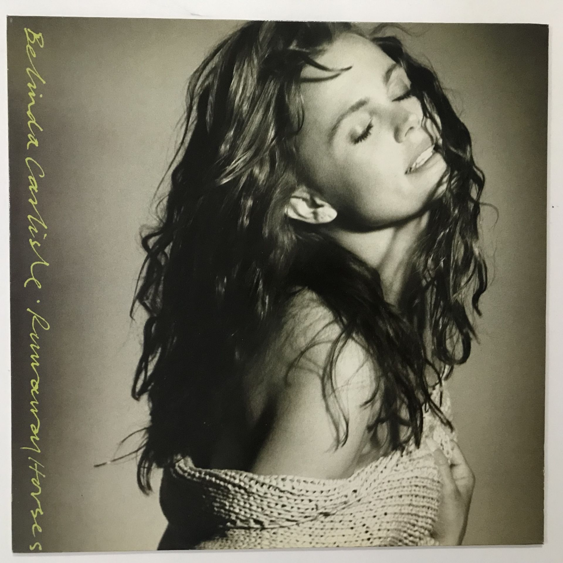 Belinda Carlisle – Runaway Horses