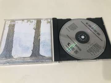 Neil Young With Crazy Horse – Everybody Knows This Is Nowhere