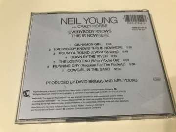 Neil Young With Crazy Horse – Everybody Knows This Is Nowhere