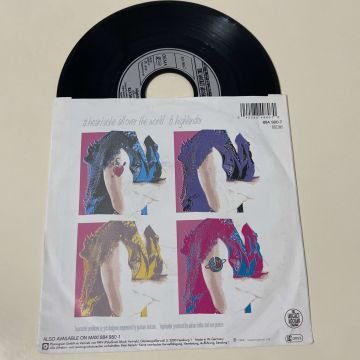Elton John – Heartache All Over The World