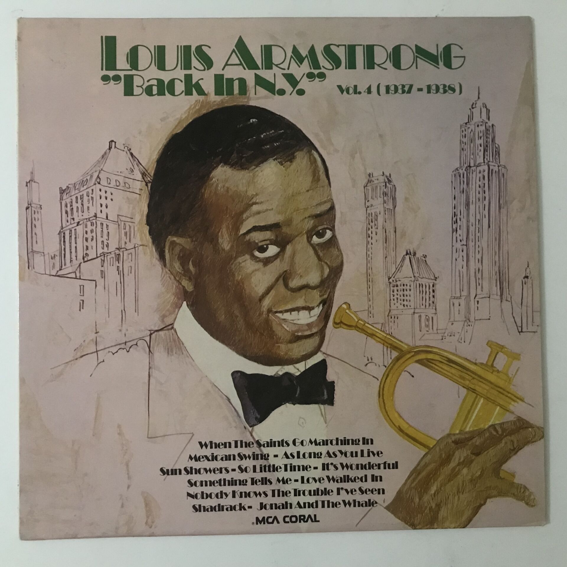 Louis Armstrong – Back In N.Y. Vol.4 (1937-1938)