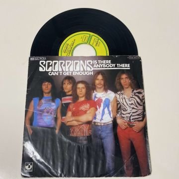 Scorpions – Is There Anybody There / Can't Get Enough
