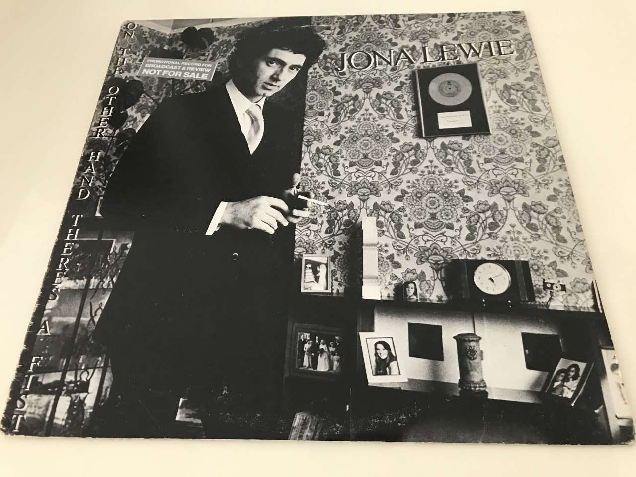 Jona Lewie ‎– On The Other Hand There's A Fist
