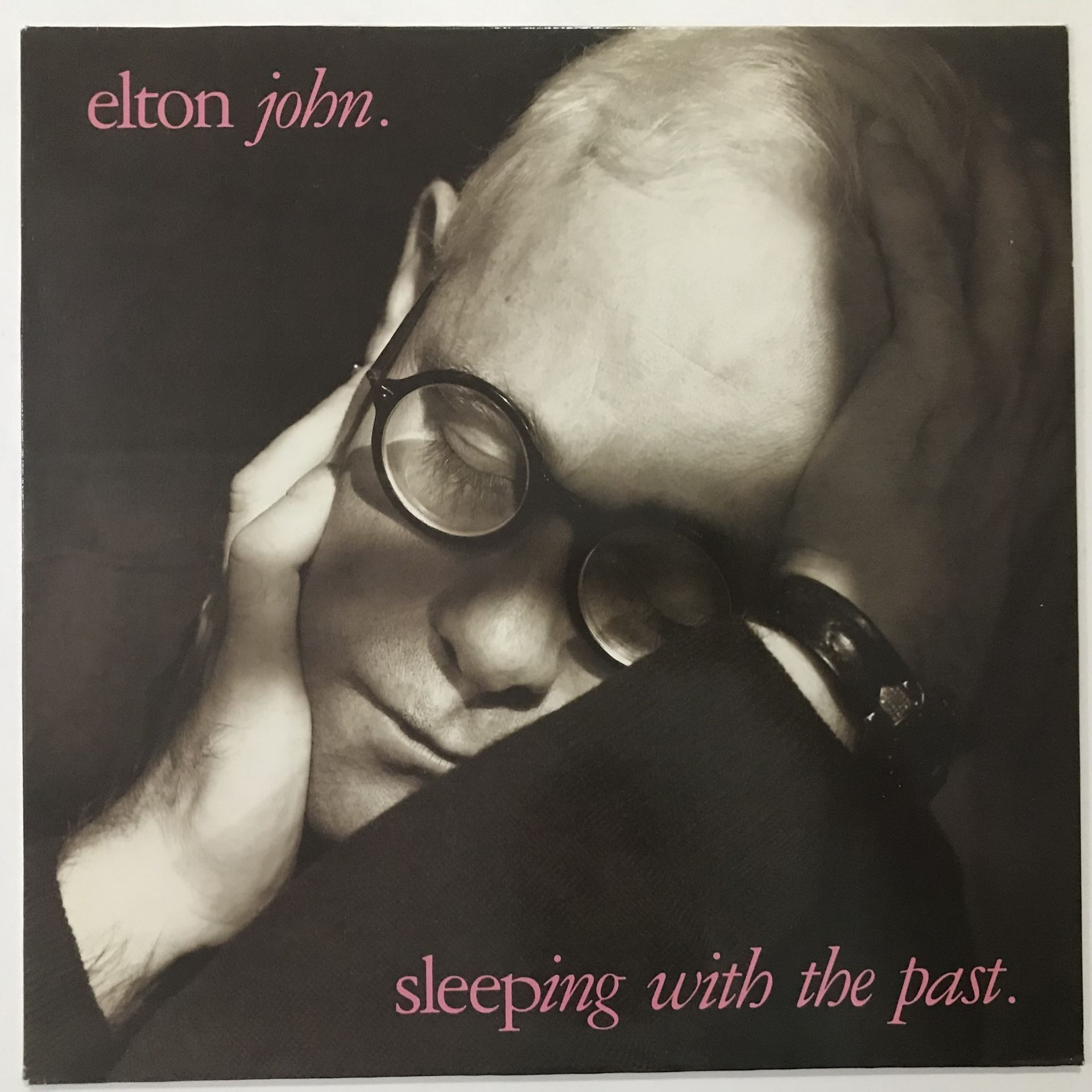 Elton John ‎– Sleeping With The Past