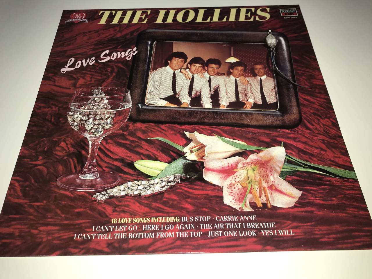 The Hollies ‎– Love Songs