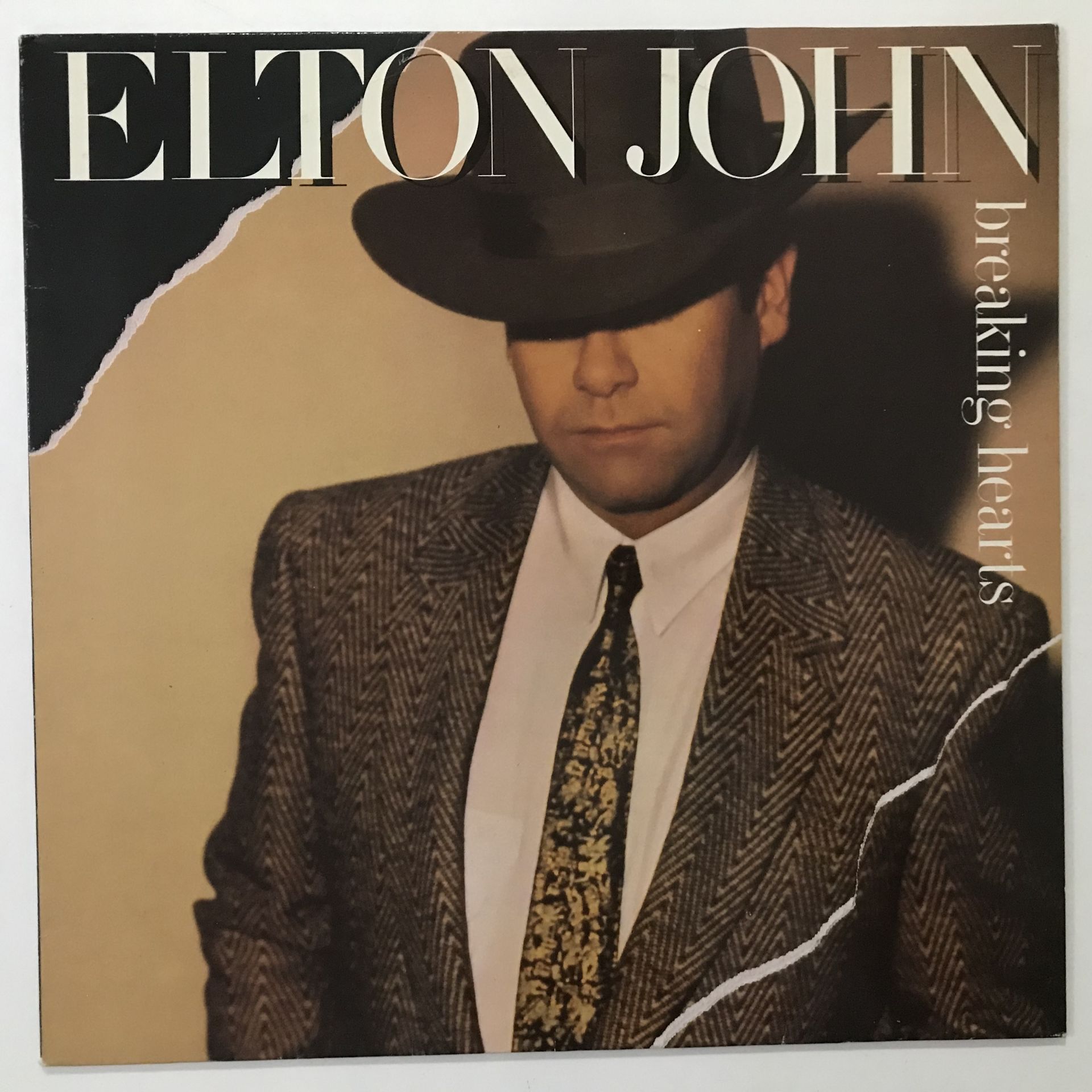 Elton John ‎– Breaking Hearts