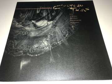 Cocteau Twins – Treasure