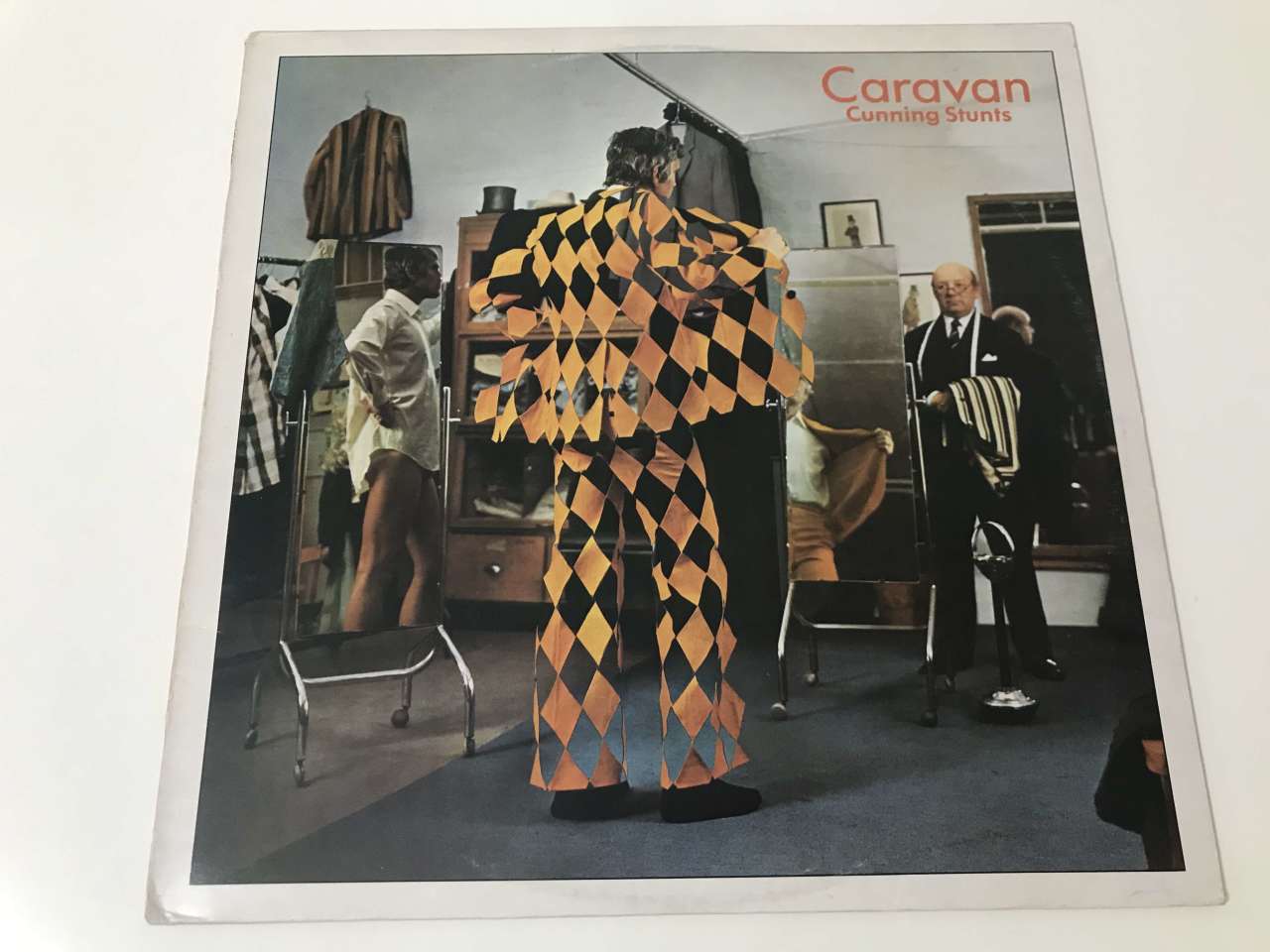 Caravan – Cunning Stunts