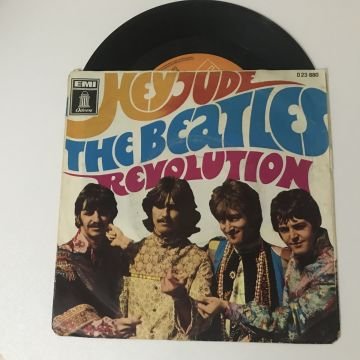 The Beatles – Hey Jude / Revolution