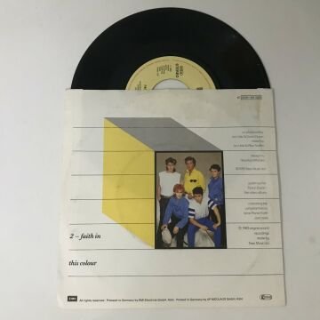 Duran Duran – Is There Something I Should Know?