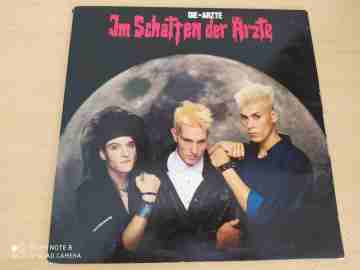 Die + Ärzte ‎– Im Schatten Der Ärzte