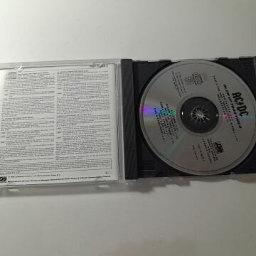 AC/DC – Blow Up Your Video