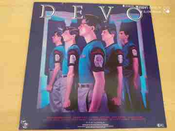 Devo ‎– New Traditionalists