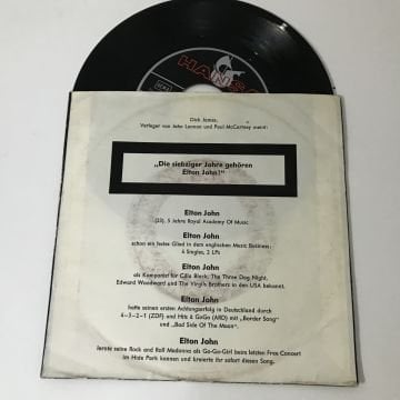 Elton John – Rock And Roll Madonna