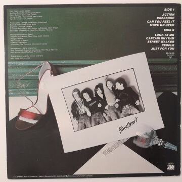 Streetheart – Meanwhile Back In Paris ...