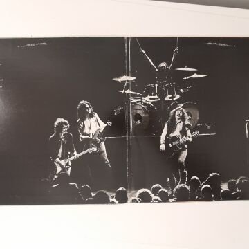 Ted Nugent – Cat Scratch Fever