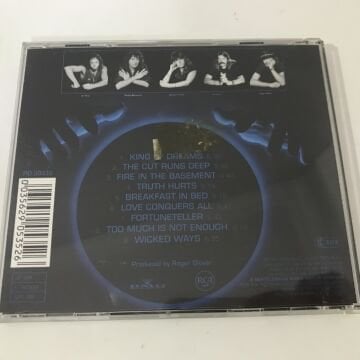 Deep Purple – Slaves And Masters
