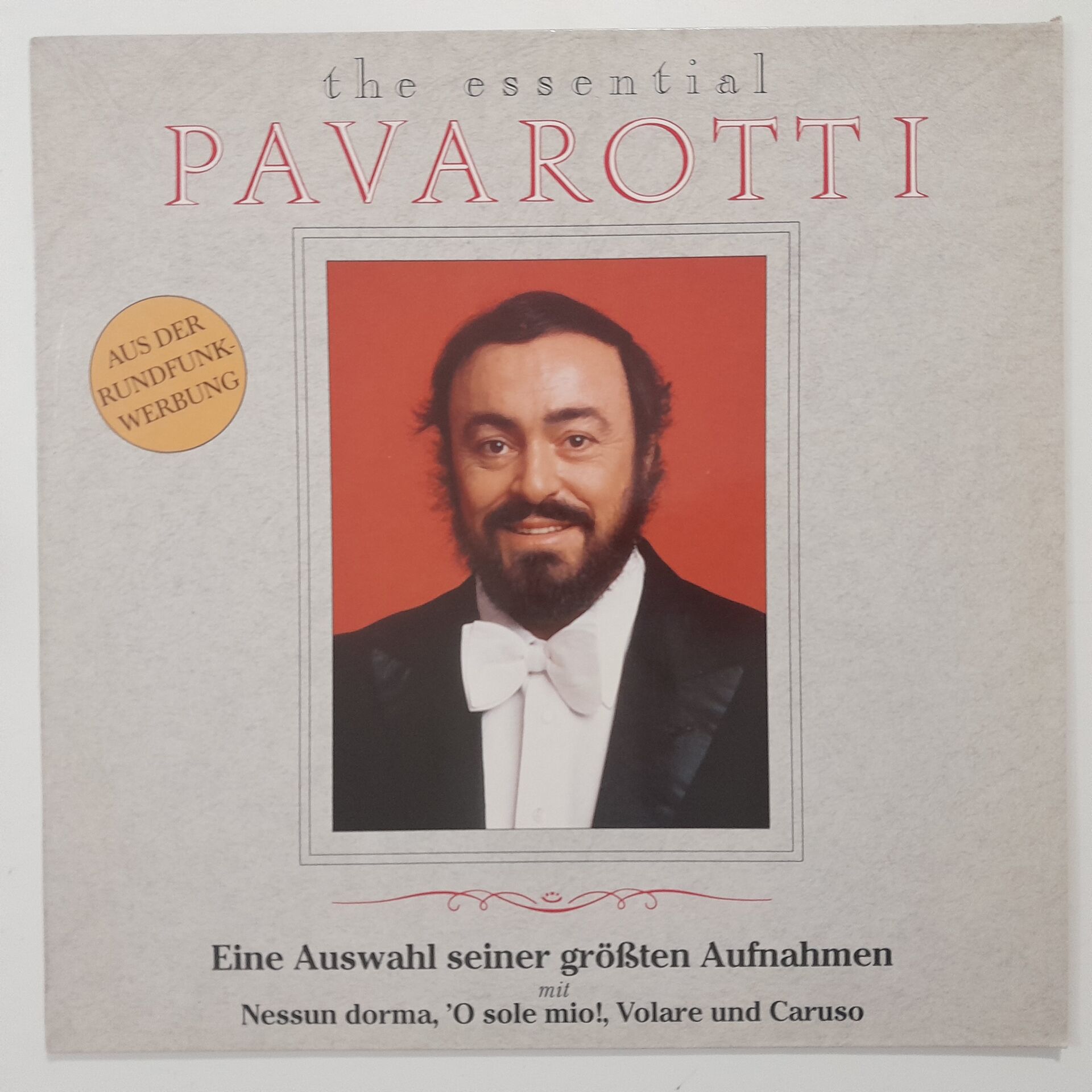 Luciano Pavarotti – The Essential Pavarotti