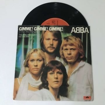 ABBA – Gimme! Gimme! Gimme! (A Man After Midnight)