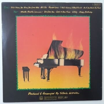 Stevie Wonder ‎– Hotter Than July
